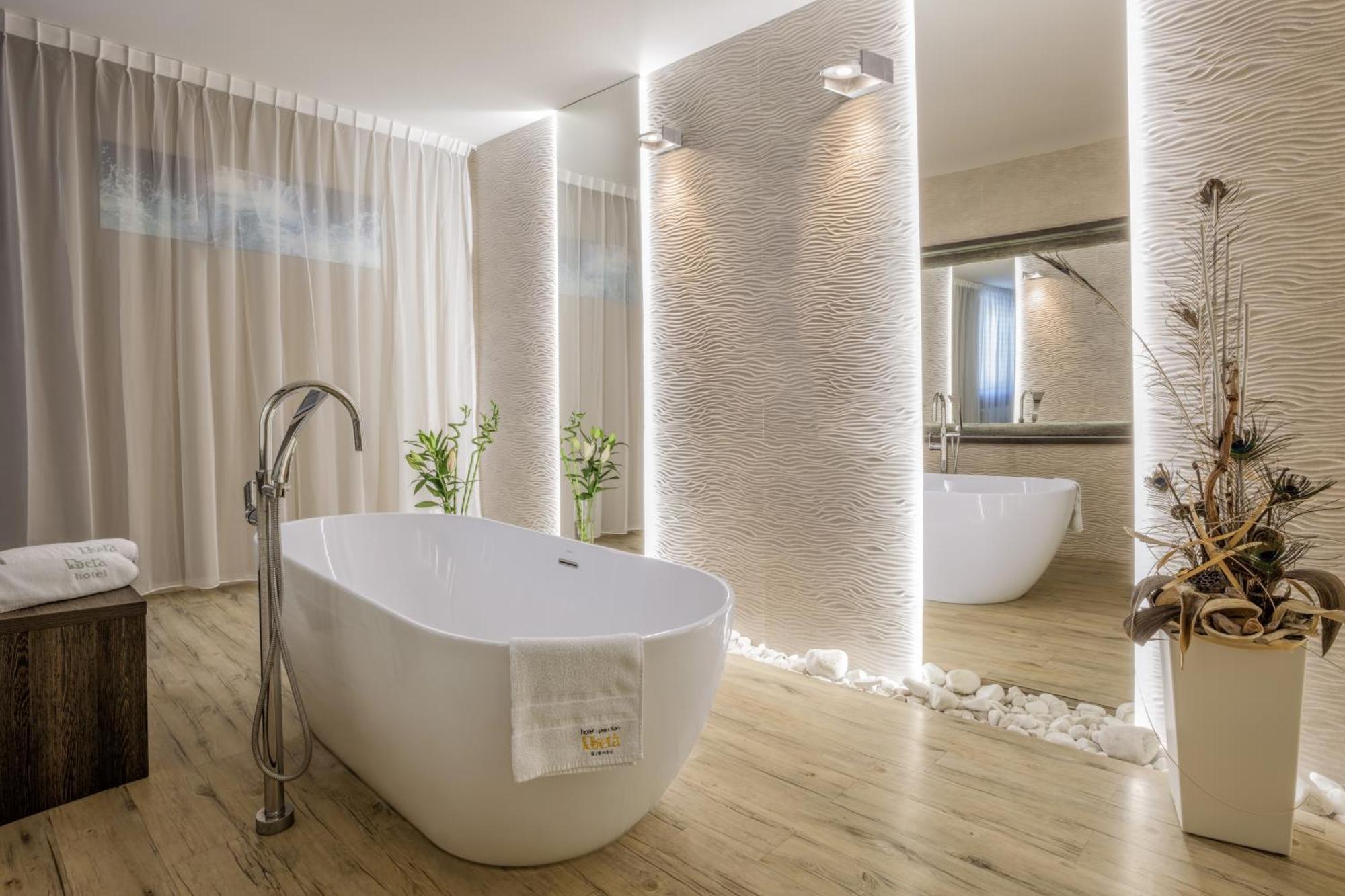 Hotel Beta บิเซเนตซ์ ภายนอก รูปภาพ